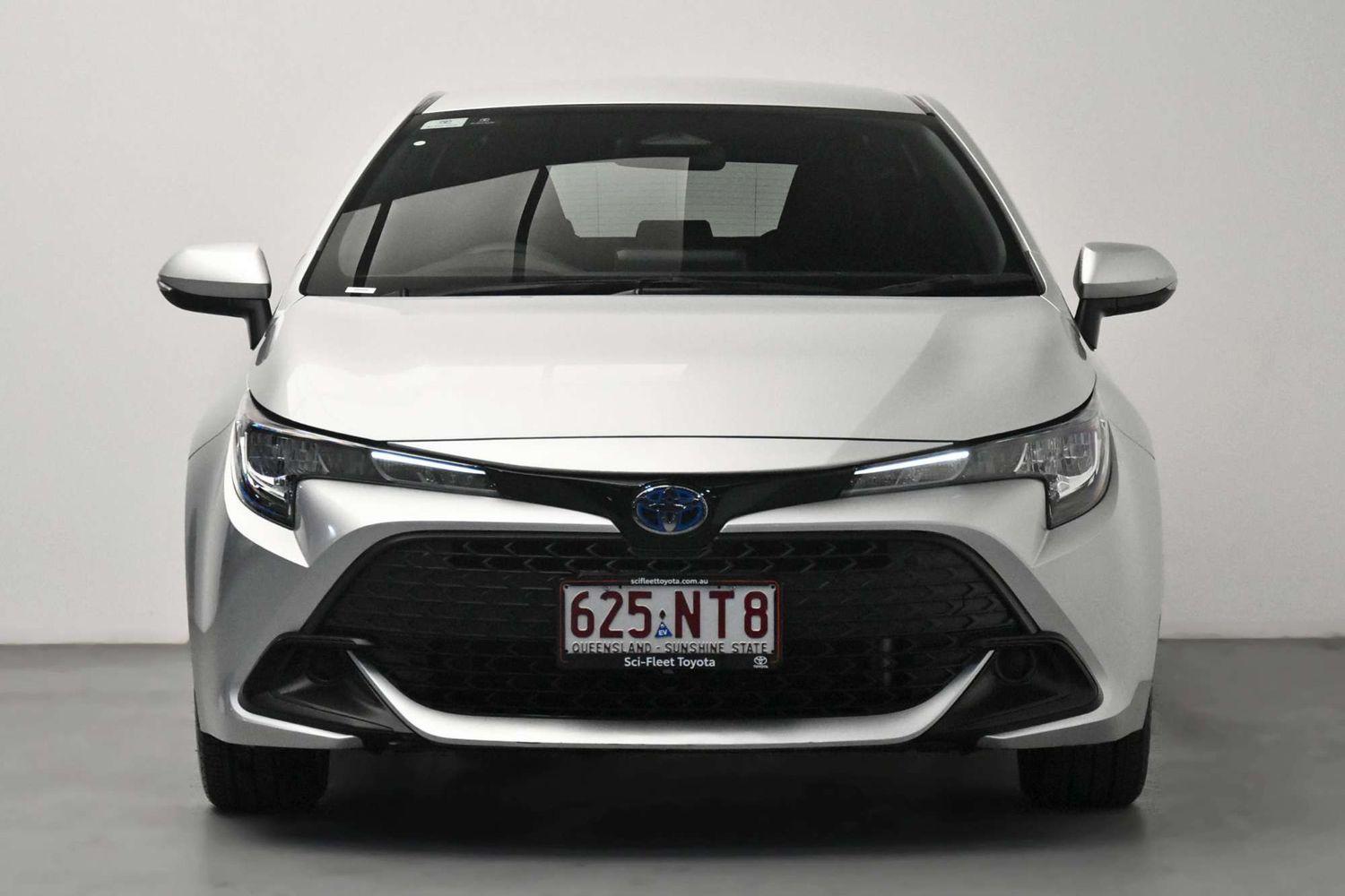 2025 Toyota Corolla Ascent Sport in Silver