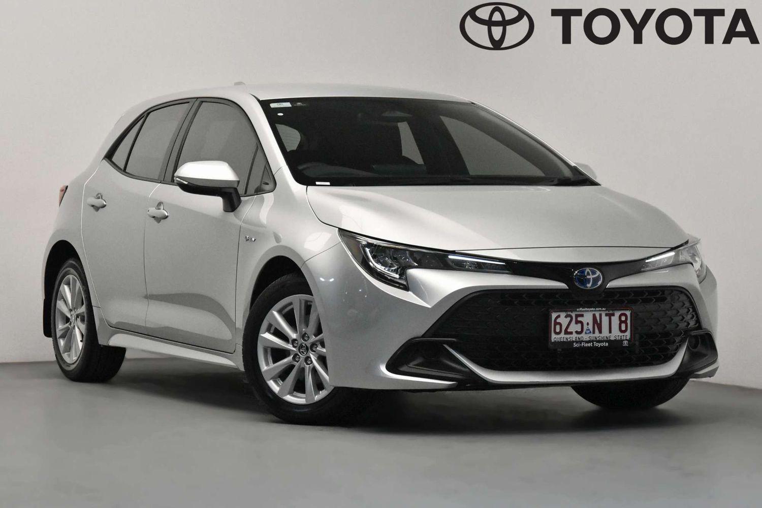 2025 Toyota Corolla Ascent Sport in Silver