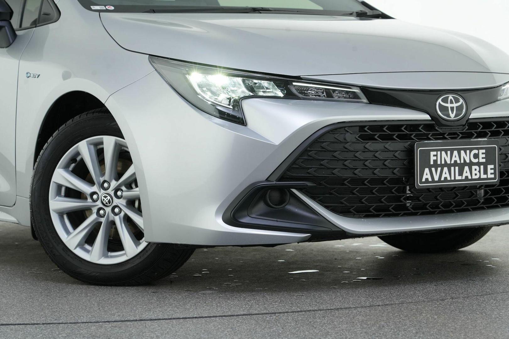 2025 Toyota Corolla Ascent Sport in Silver