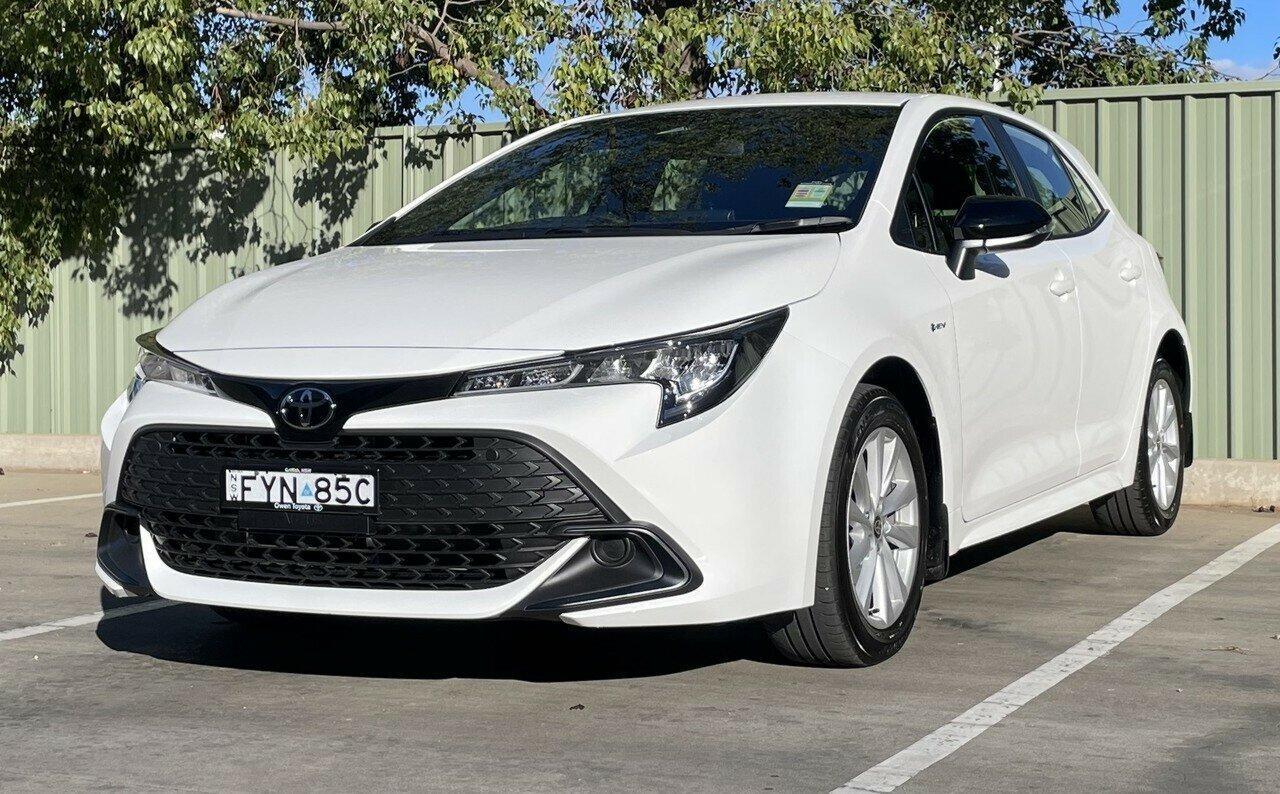 2026 Toyota Corolla Ascent Sport in White