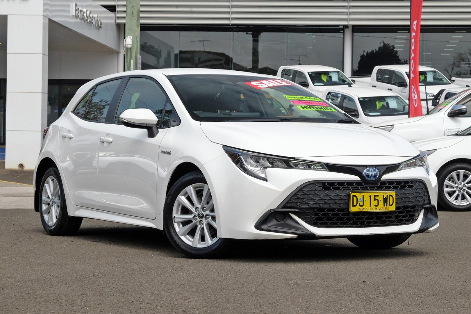 2023 Toyota Corolla Ascent Sport in White
