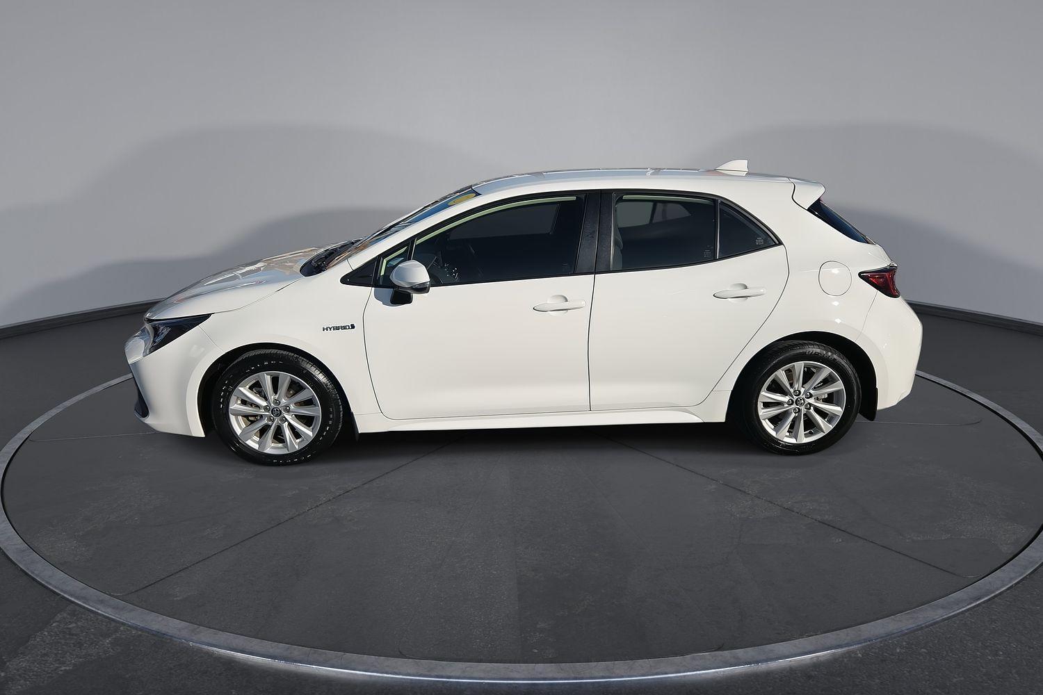 2023 Toyota Corolla Ascent Sport in White