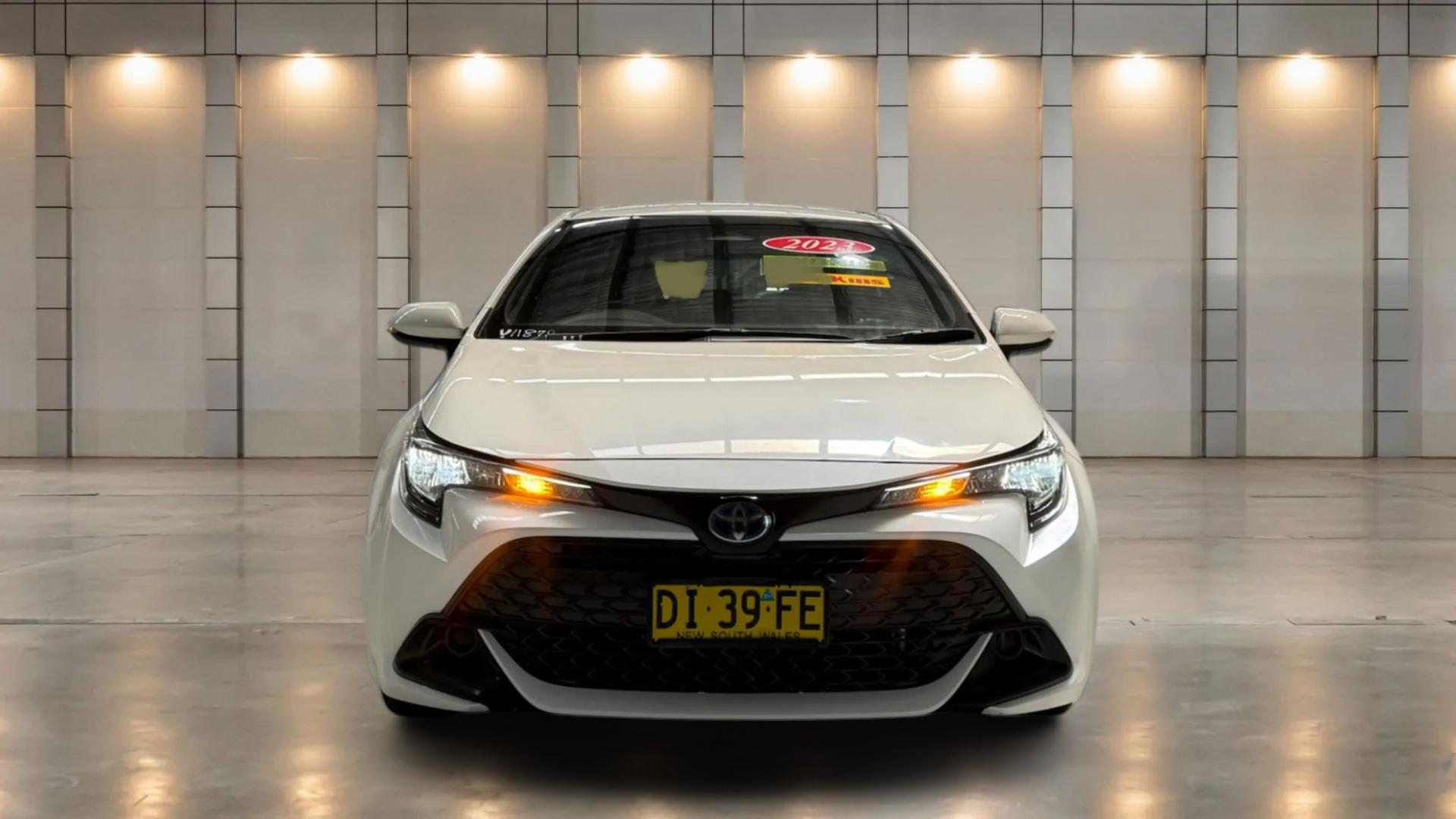 2023 Toyota Corolla Ascent Sport in White
