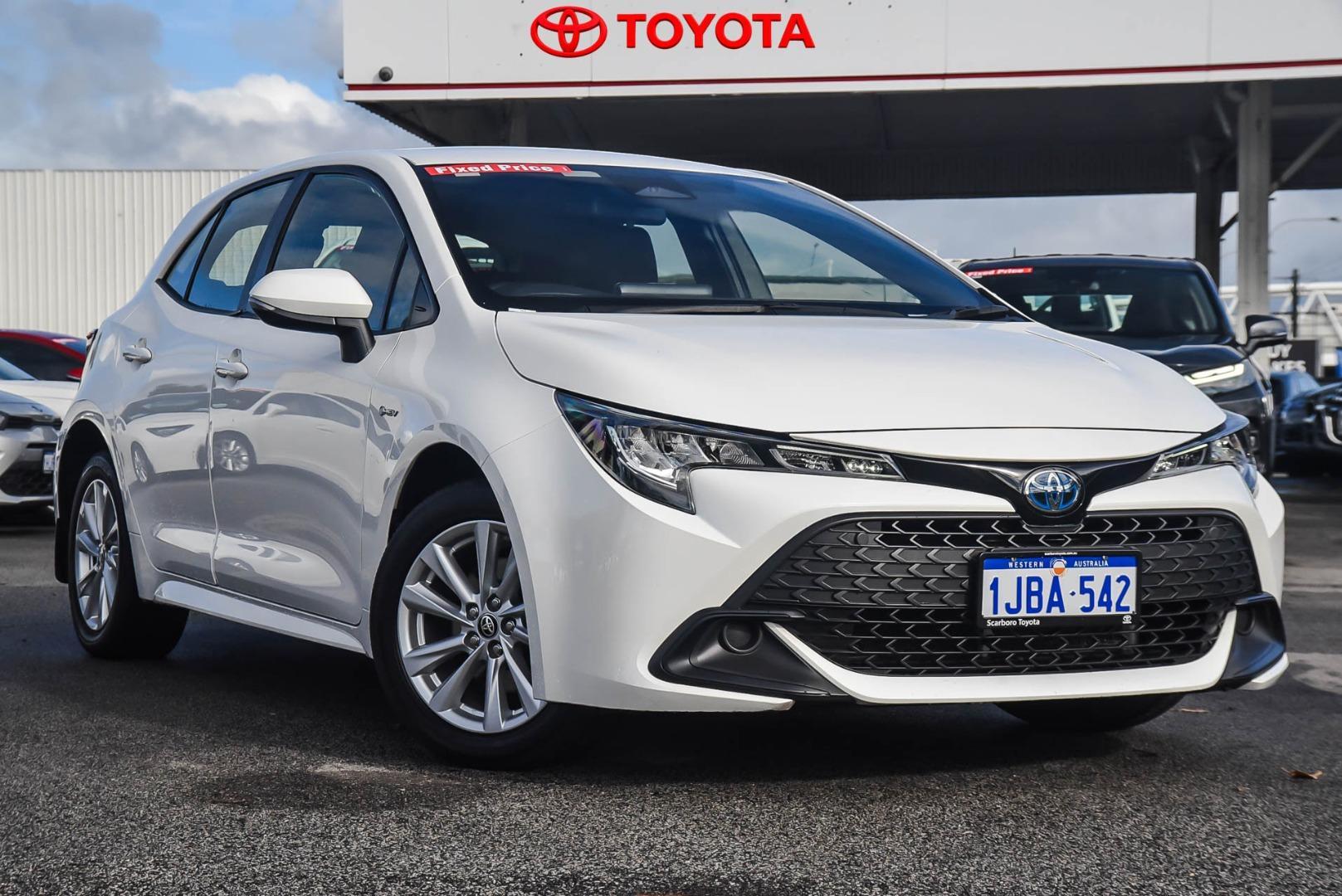 2024 Toyota Corolla Ascent Sport in White