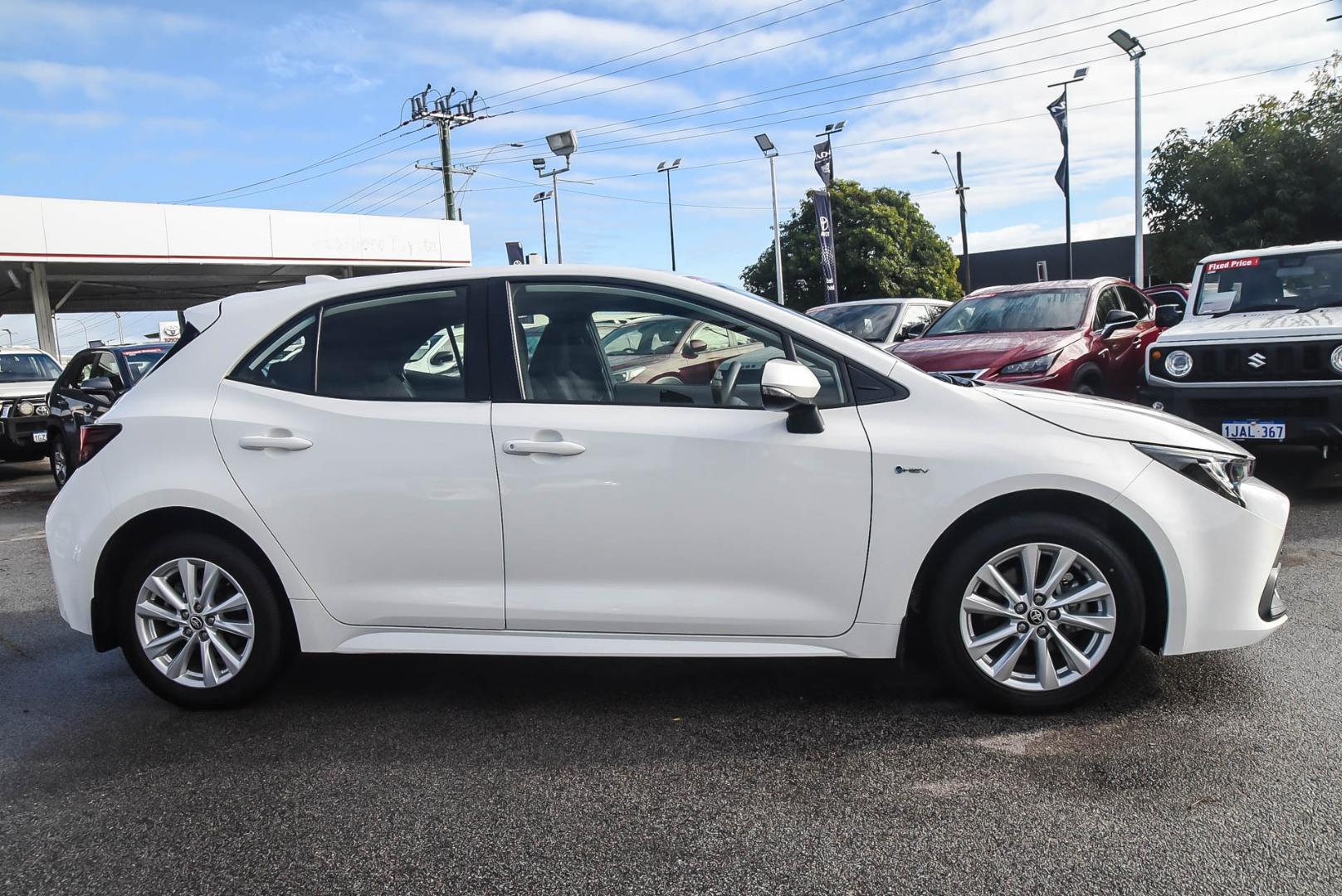 2024 Toyota Corolla Ascent Sport in White