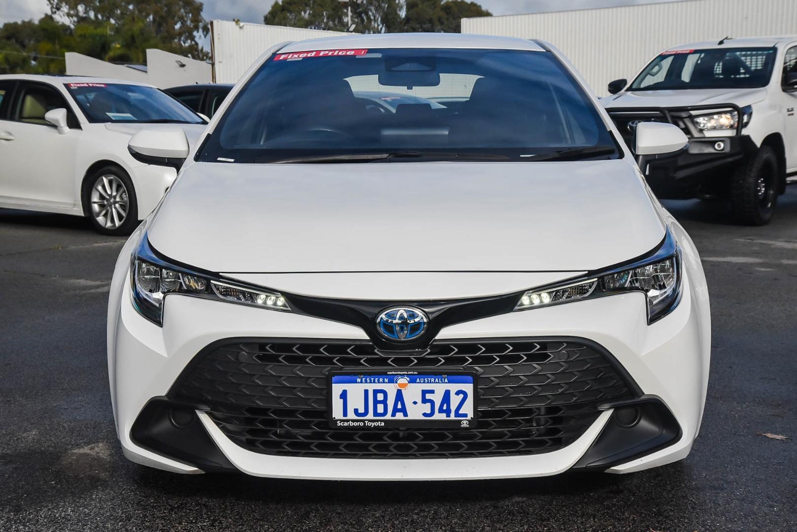 2024 Toyota Corolla Ascent Sport in White
