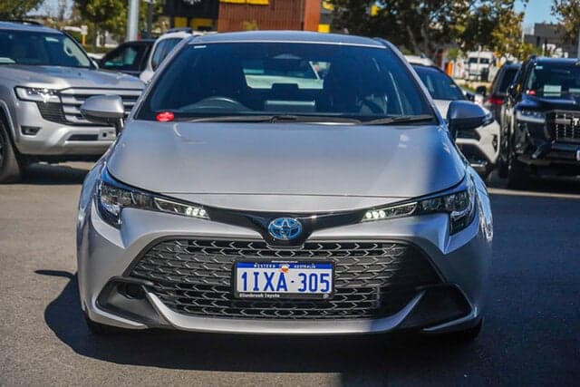 2024 Toyota Corolla Ascent Sport in Silver