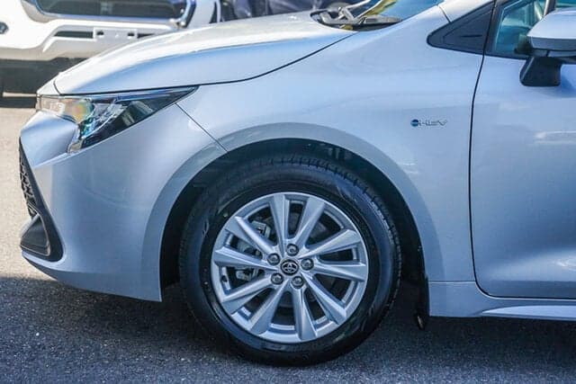 2024 Toyota Corolla Ascent Sport in Silver