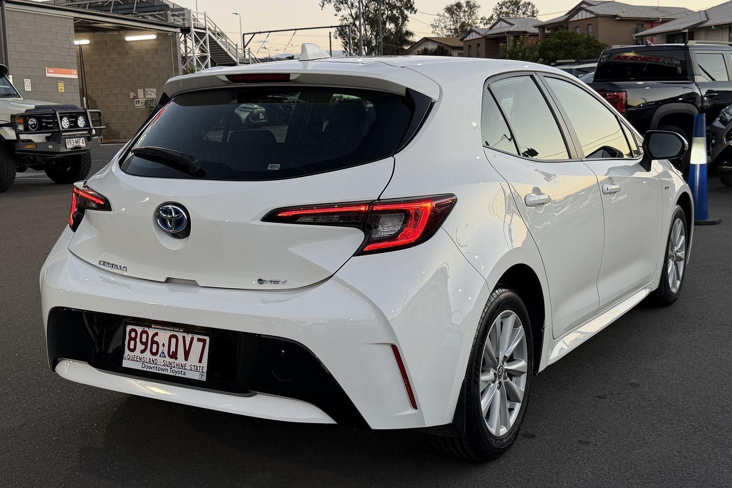 2024 Toyota Corolla Ascent Sport in White