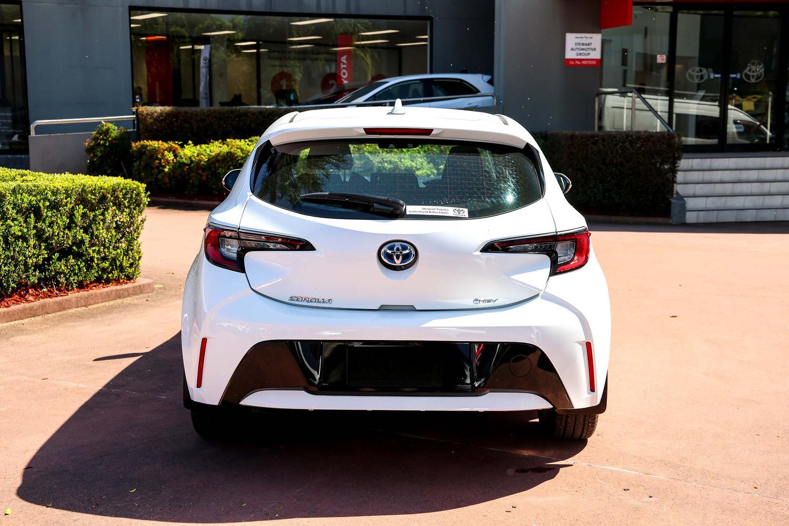 2024 Toyota Corolla Ascent Sport in White