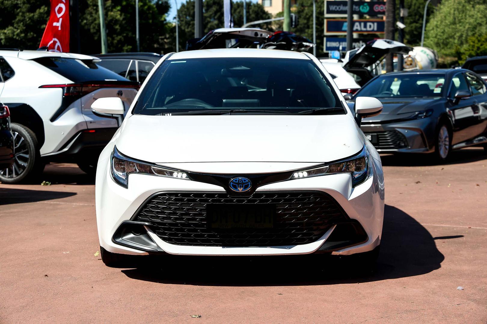 2024 Toyota Corolla Ascent Sport in White