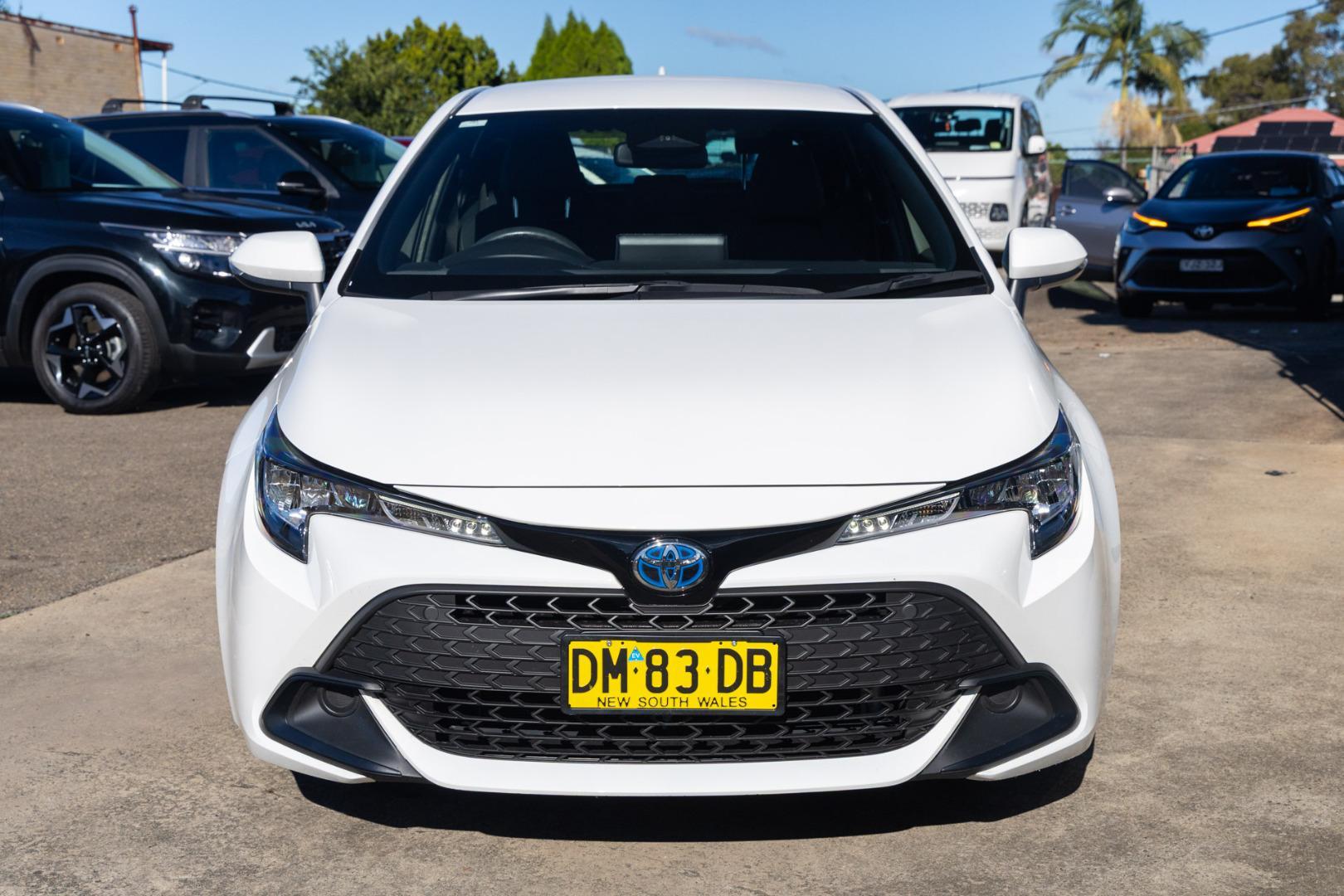 2024 Toyota Corolla Ascent Sport in White
