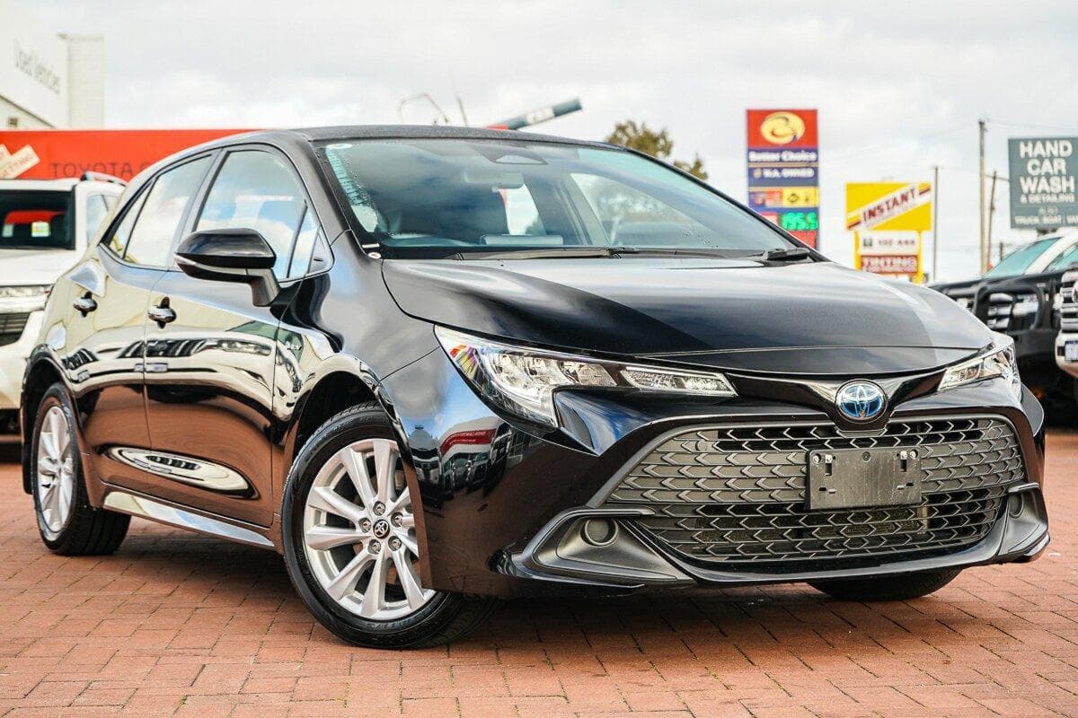 2024 Toyota Corolla Ascent Sport in Black