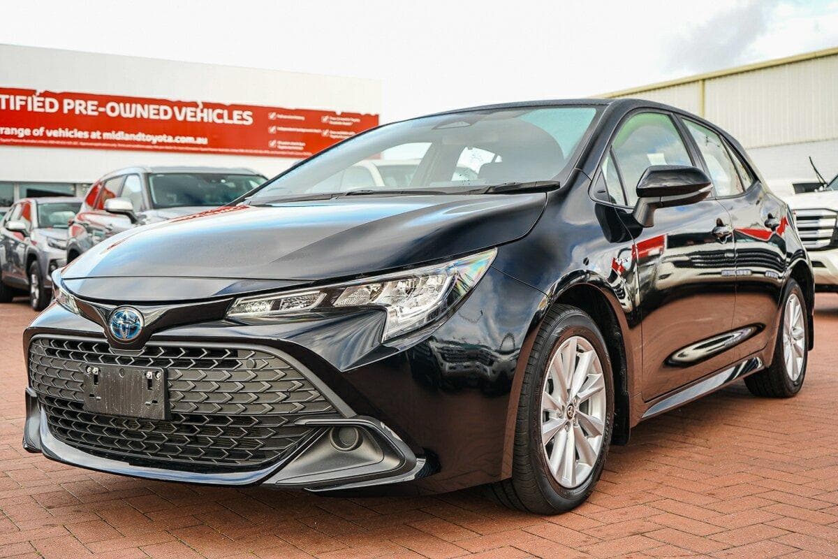 2024 Toyota Corolla Ascent Sport in Black