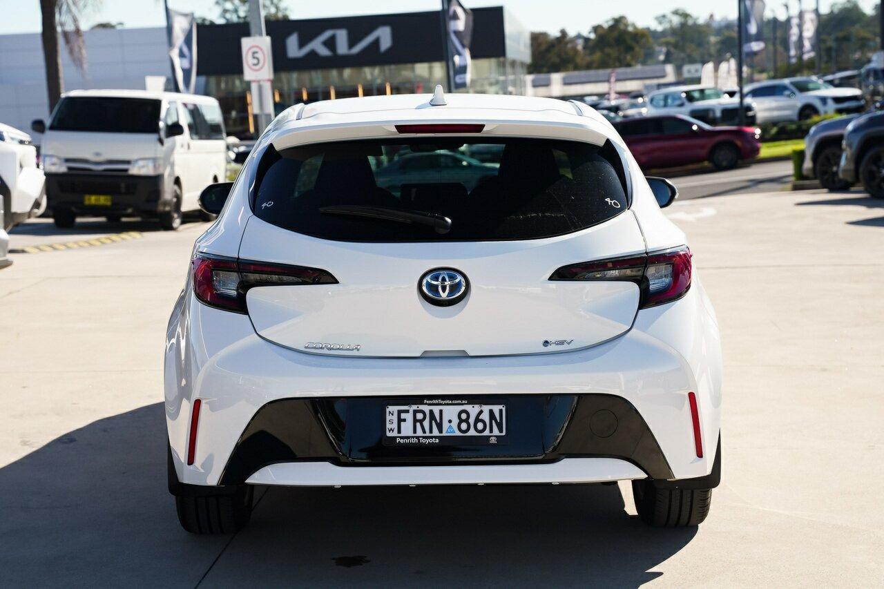 2025 Toyota Corolla Ascent Sport in White