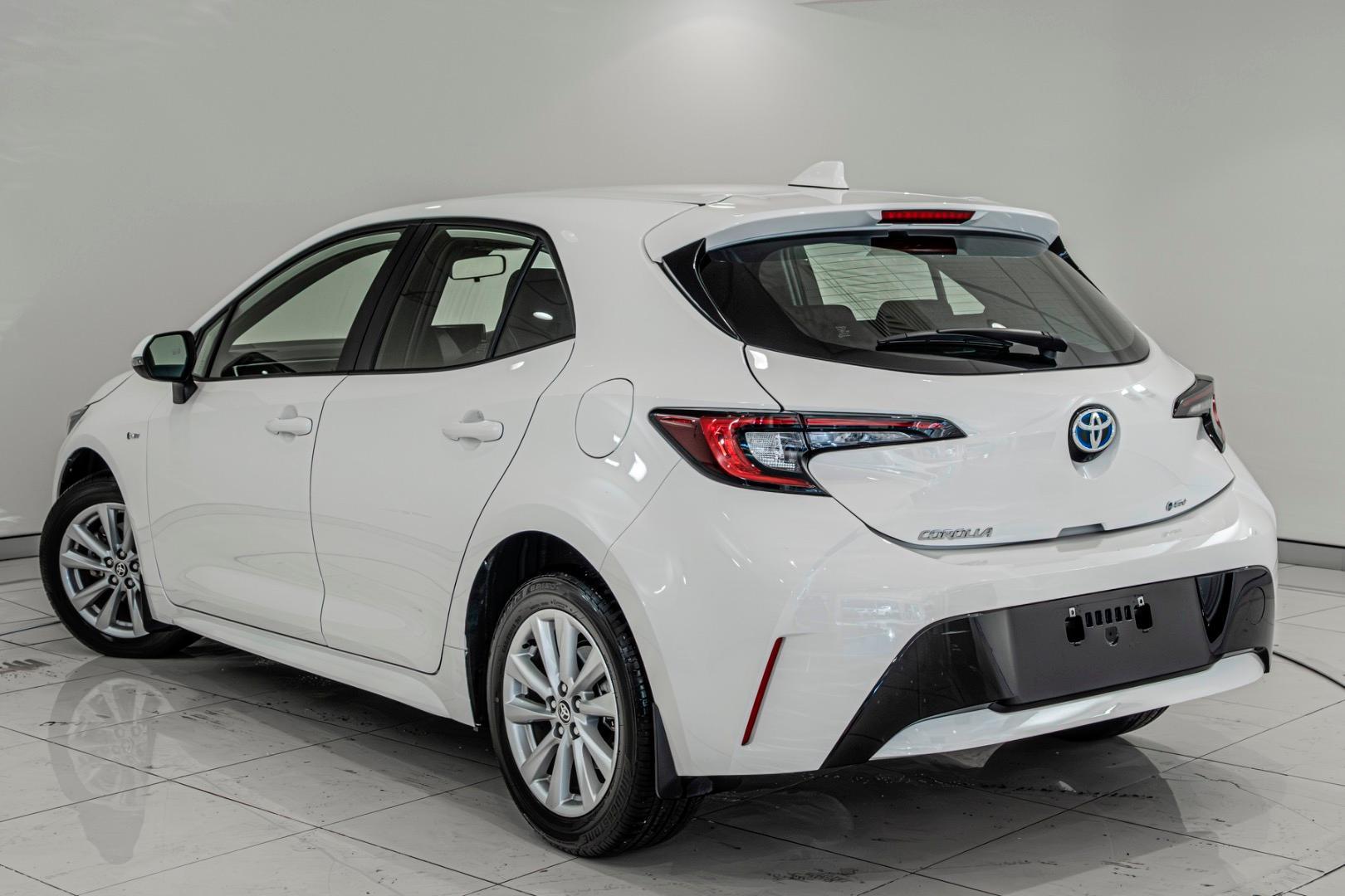 2025 Toyota Corolla Ascent Sport in White