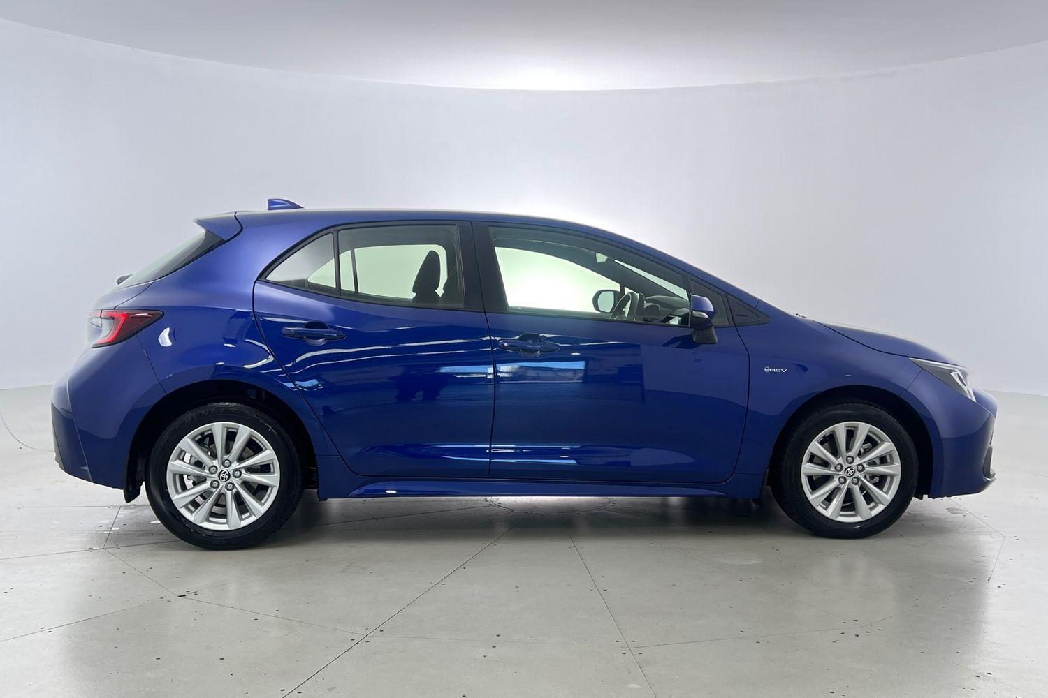 2025 Toyota Corolla Ascent Sport in Blue