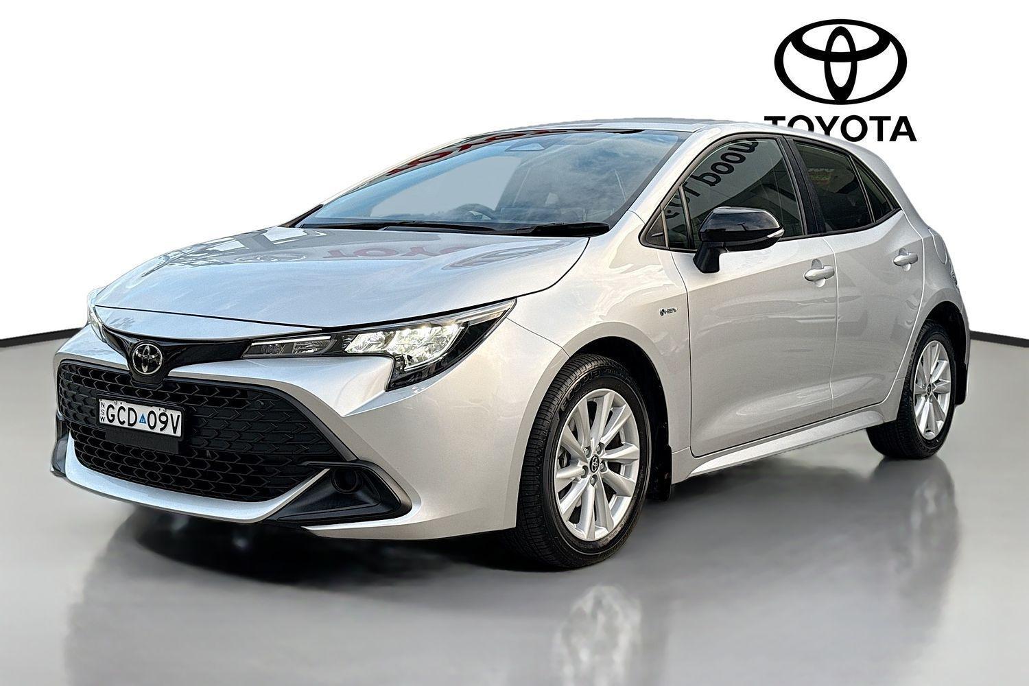 2025 Toyota Corolla Ascent Sport in Silver