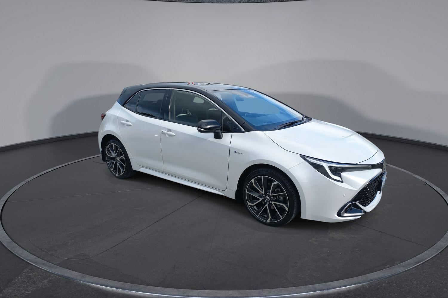 2025 Toyota Corolla ZR in Two Tone White