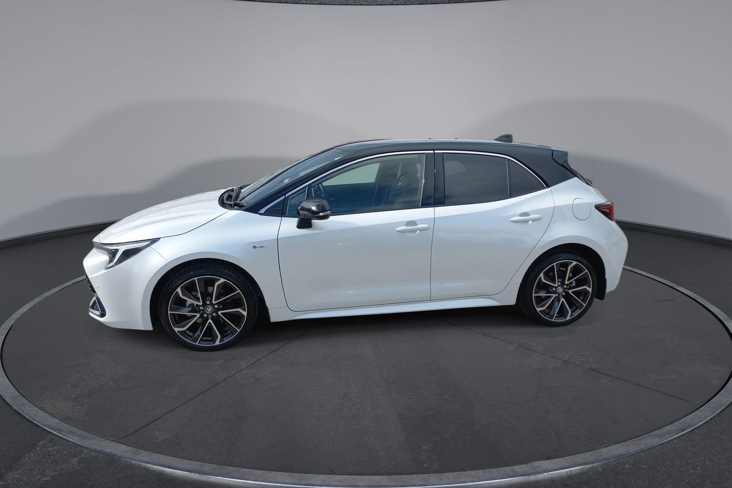2025 Toyota Corolla ZR in Two Tone White
