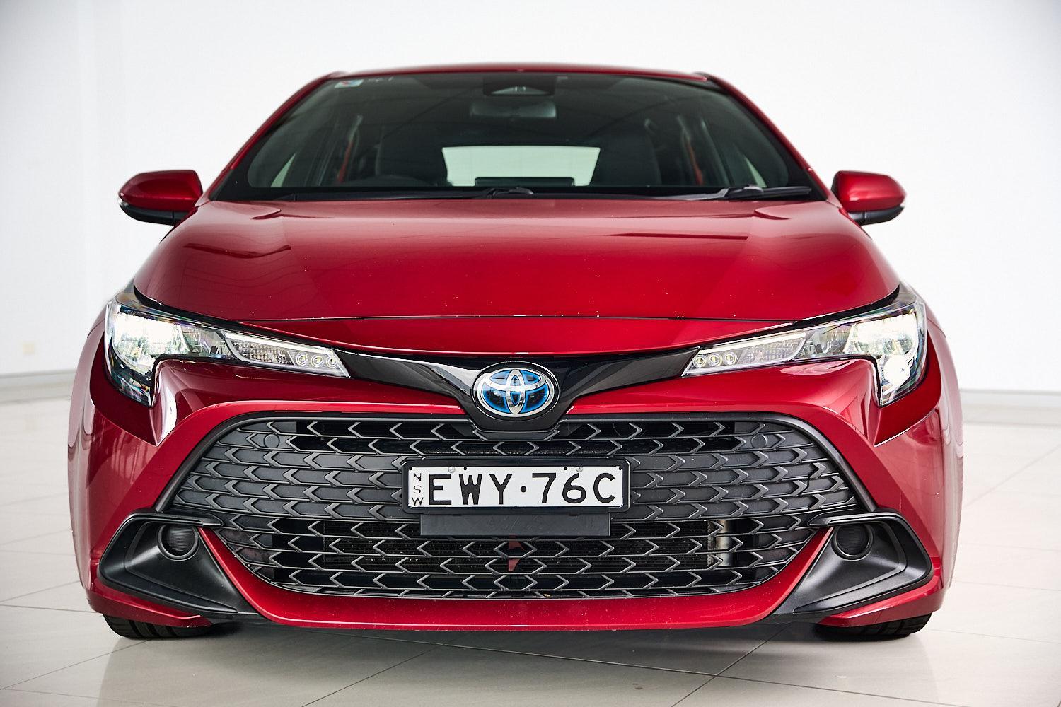 2022 Toyota Corolla Ascent Sport in Red