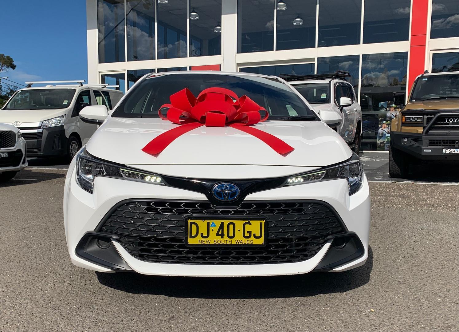 2023 Toyota Corolla Ascent Sport in White