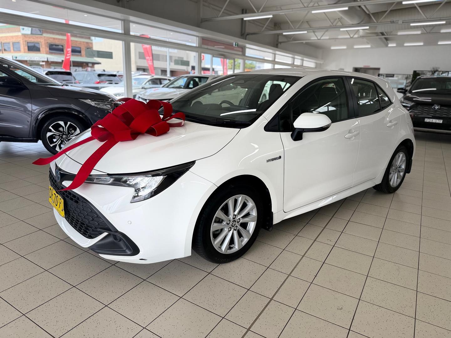 2023 Toyota Corolla Ascent Sport in White