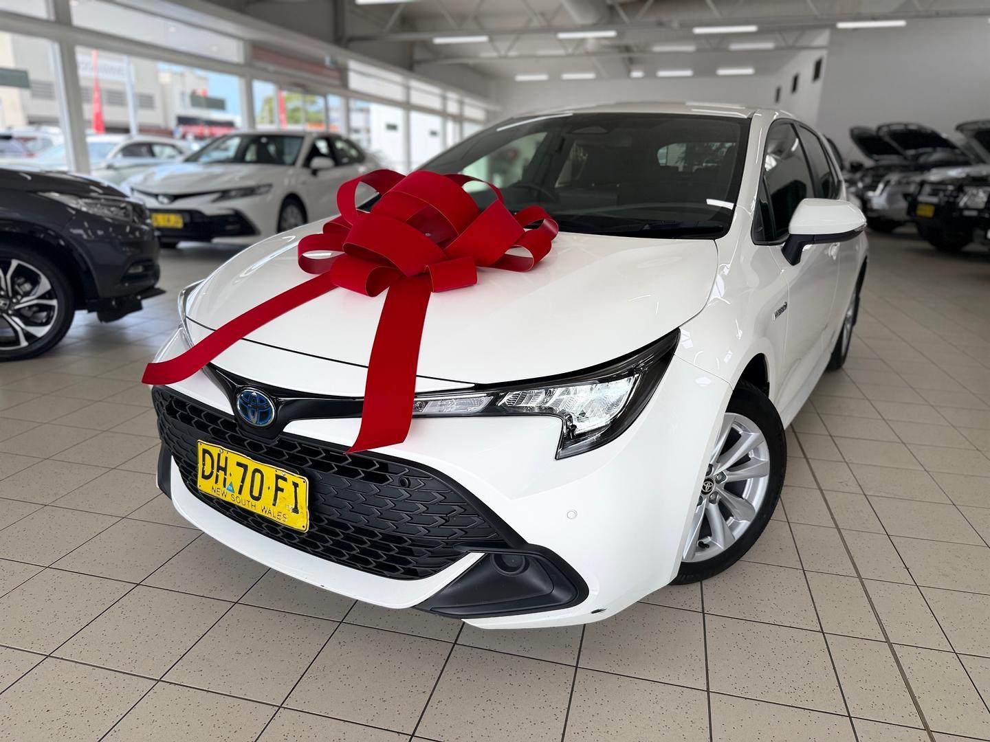 2023 Toyota Corolla Ascent Sport in White