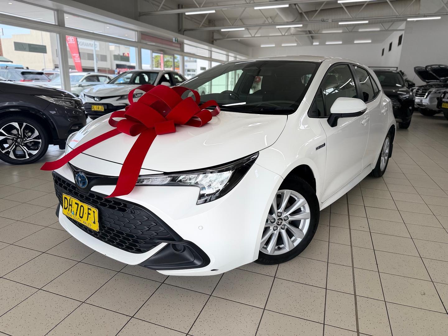 2023 Toyota Corolla Ascent Sport in White