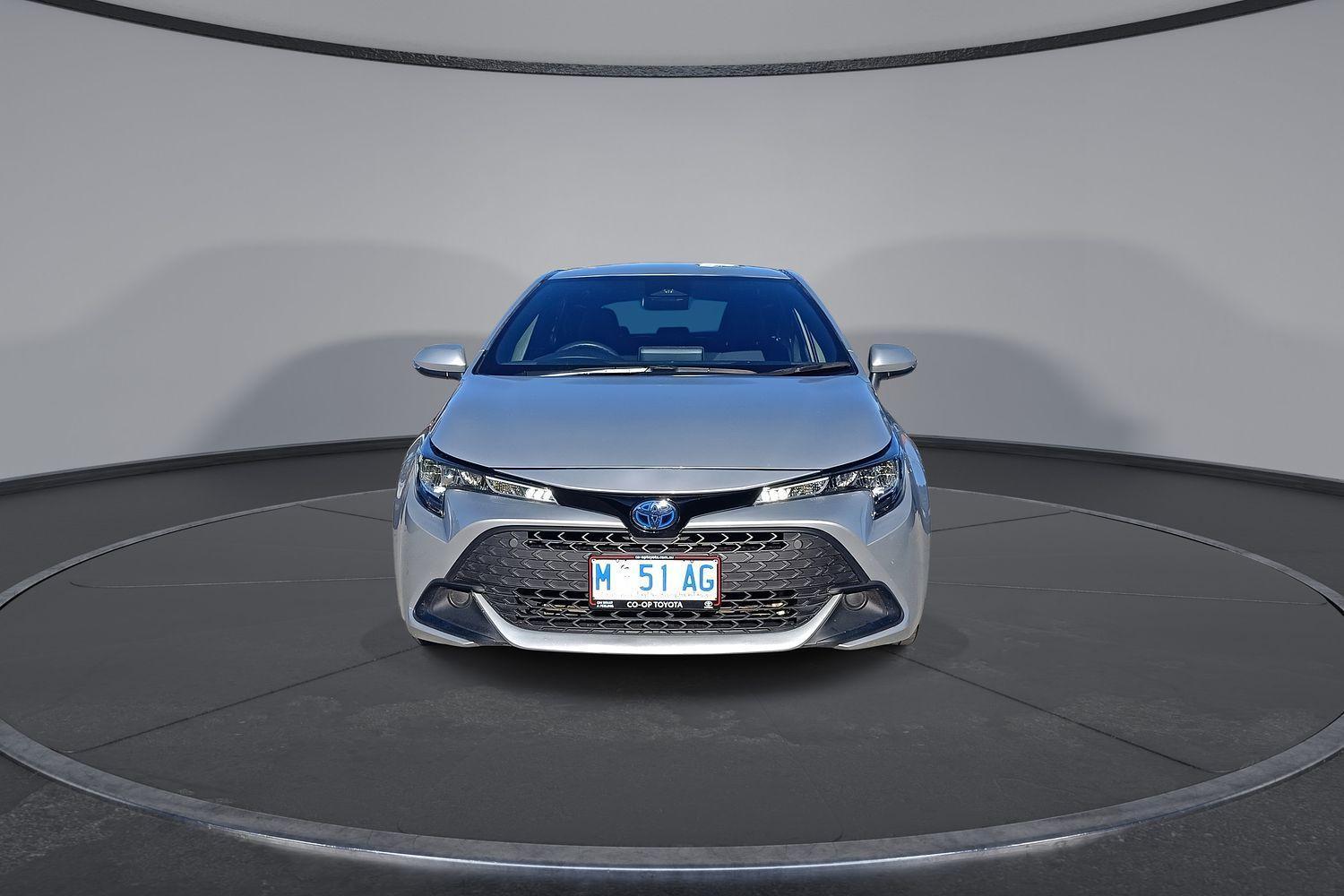 2024 Toyota Corolla Ascent Sport in Silver