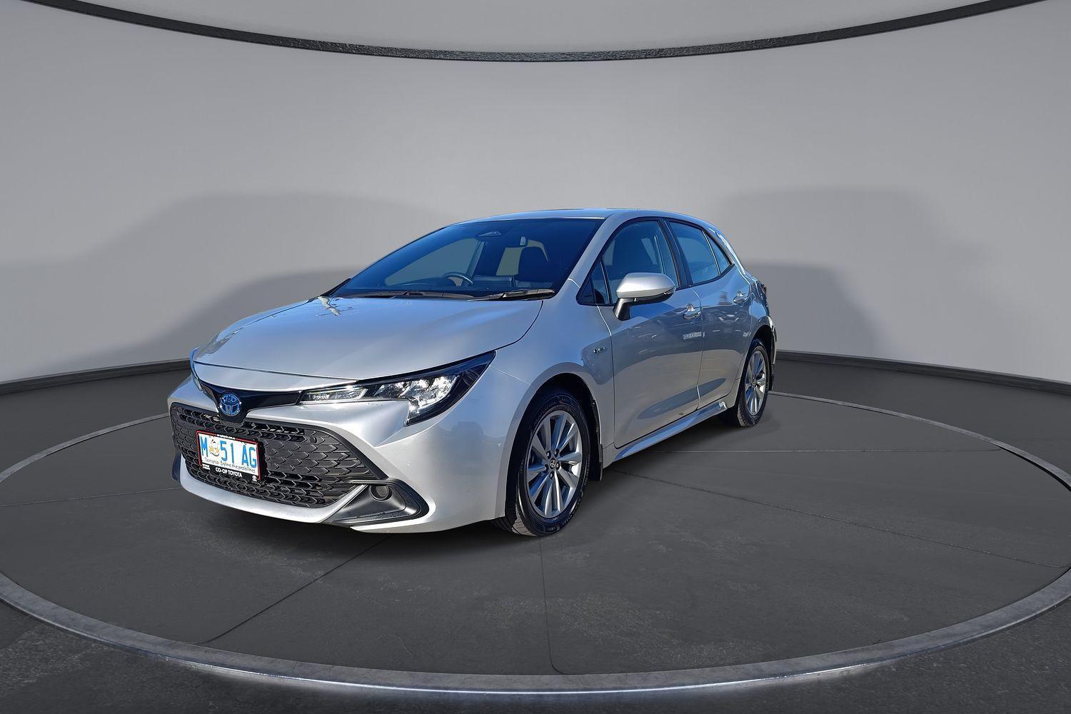 2024 Toyota Corolla Ascent Sport in Silver