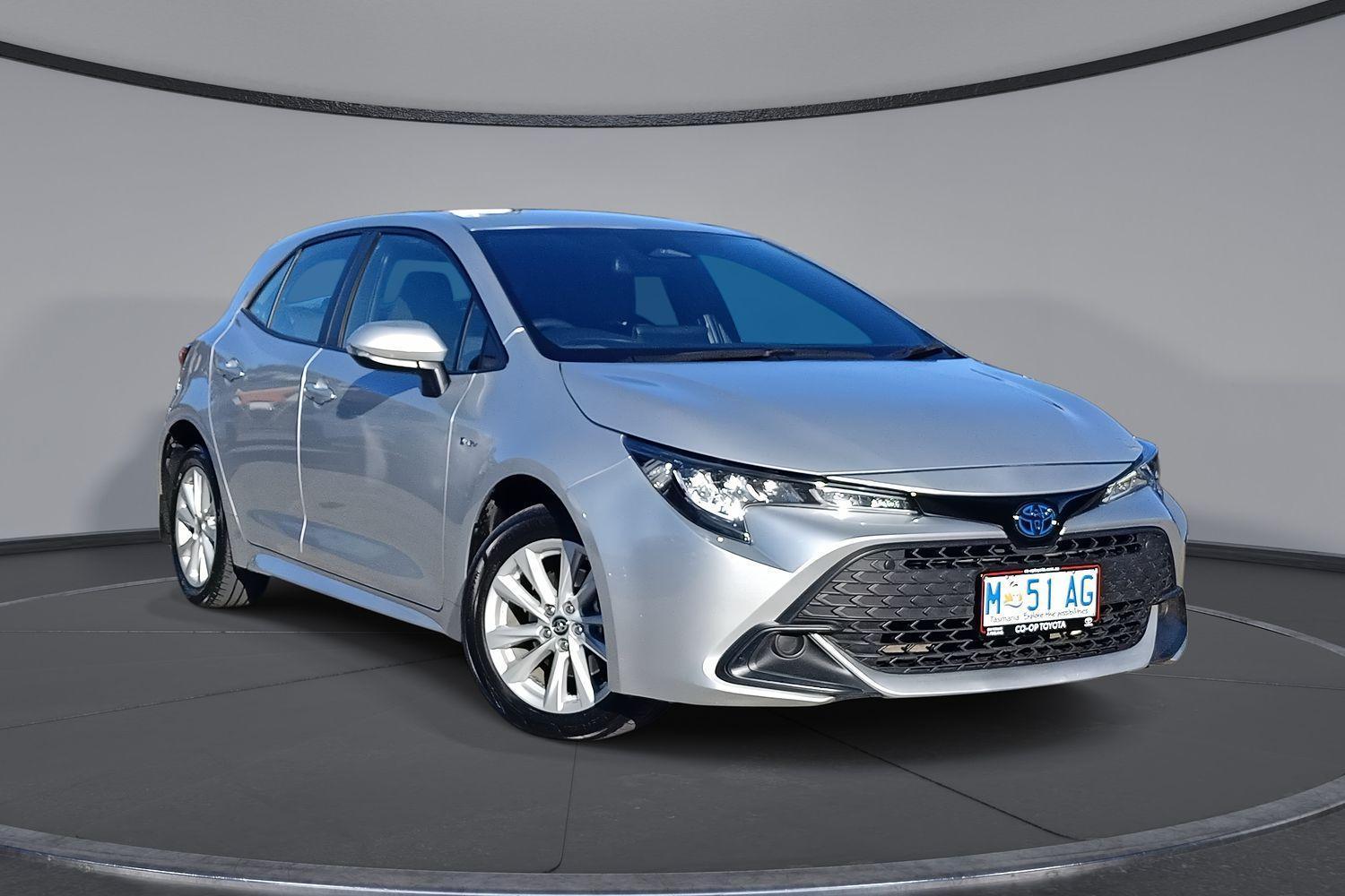 2024 Toyota Corolla Ascent Sport in Silver