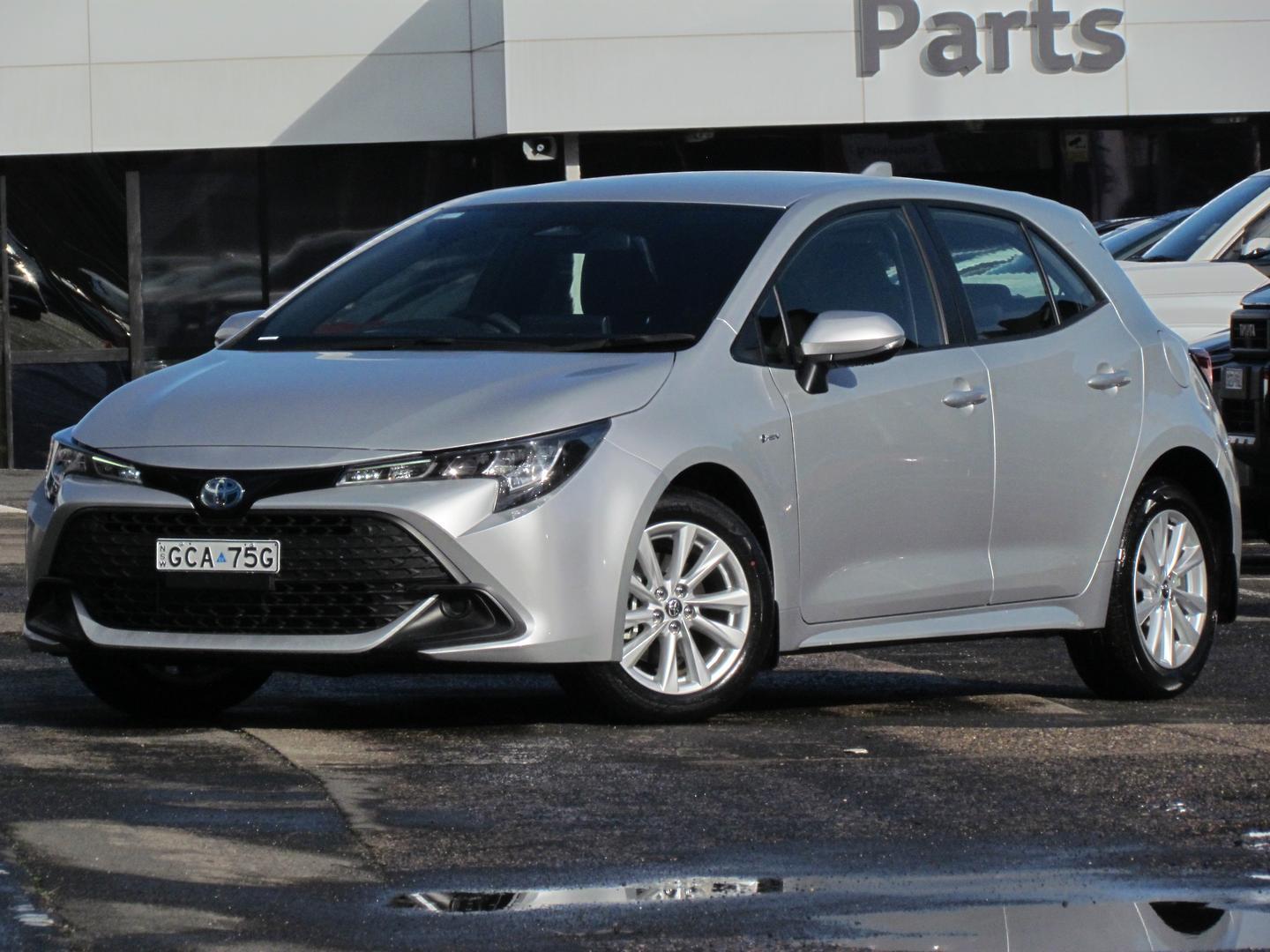 2025 Toyota Corolla Ascent Sport in Silver