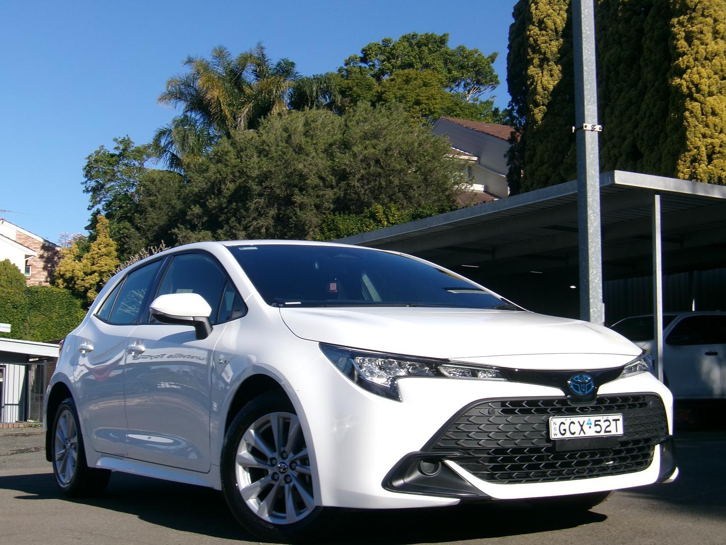 2025 Toyota Corolla Ascent Sport in White