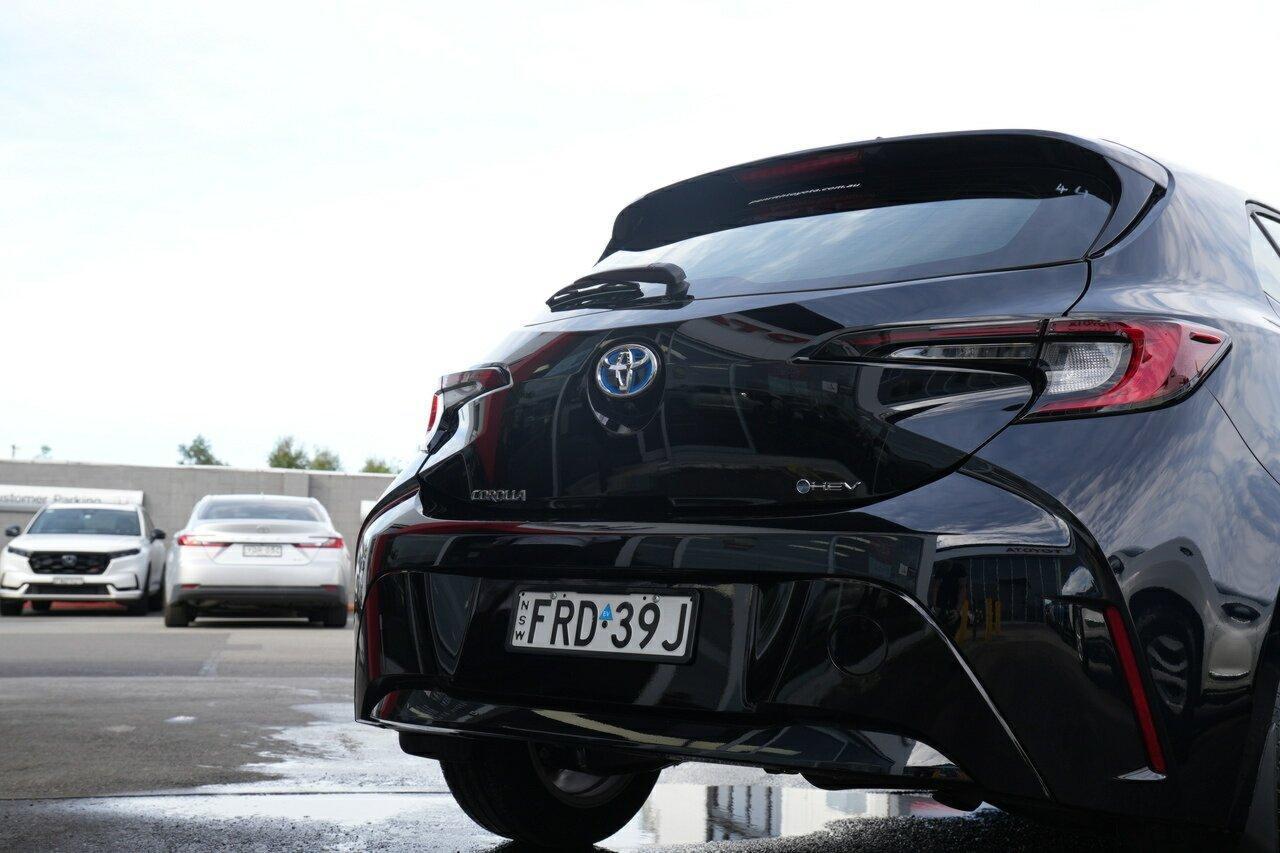 2025 Toyota Corolla Ascent Sport in Black