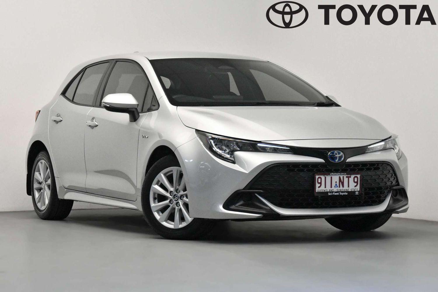2025 Toyota Corolla Ascent Sport in Silver