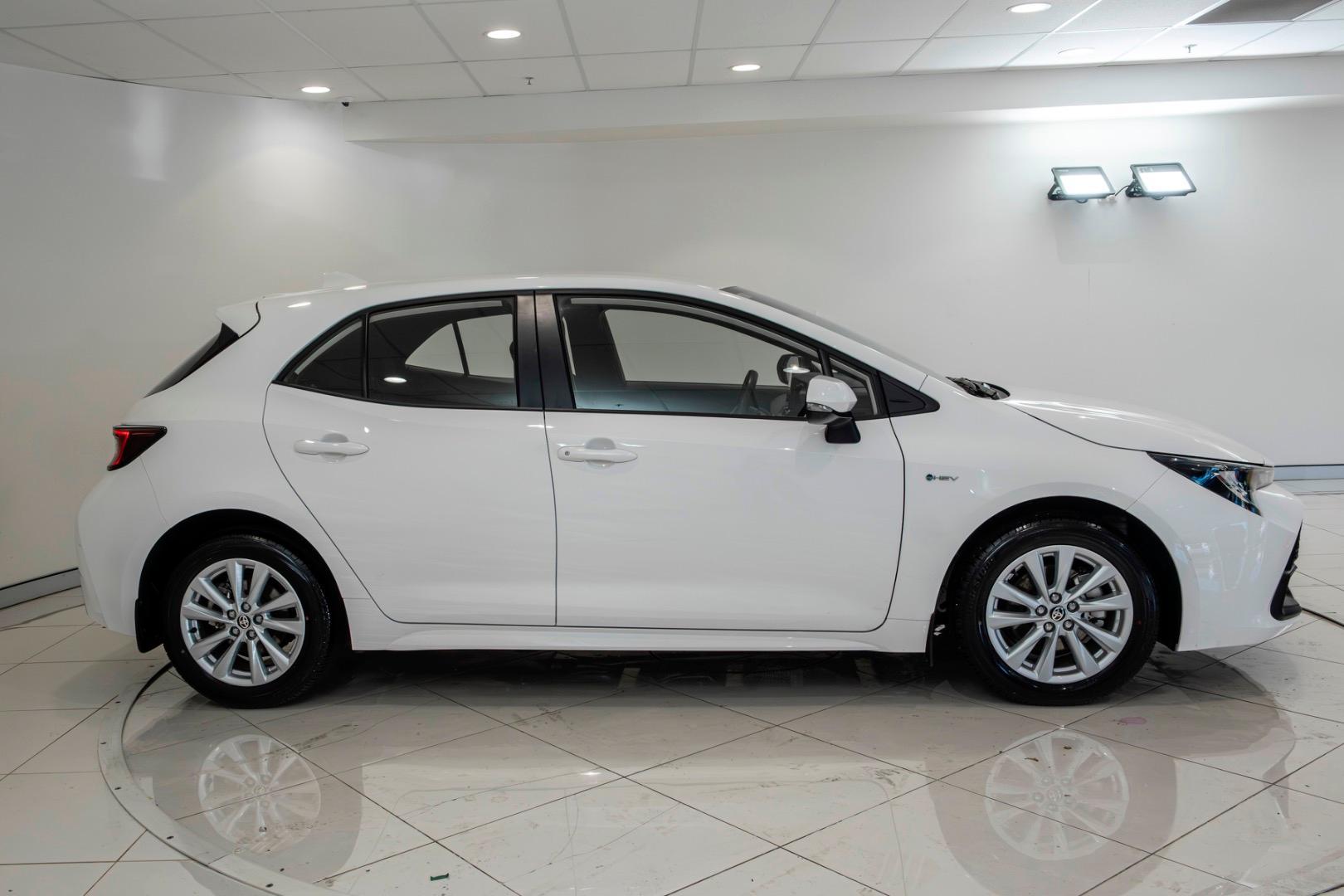 2025 Toyota Corolla Ascent Sport in White