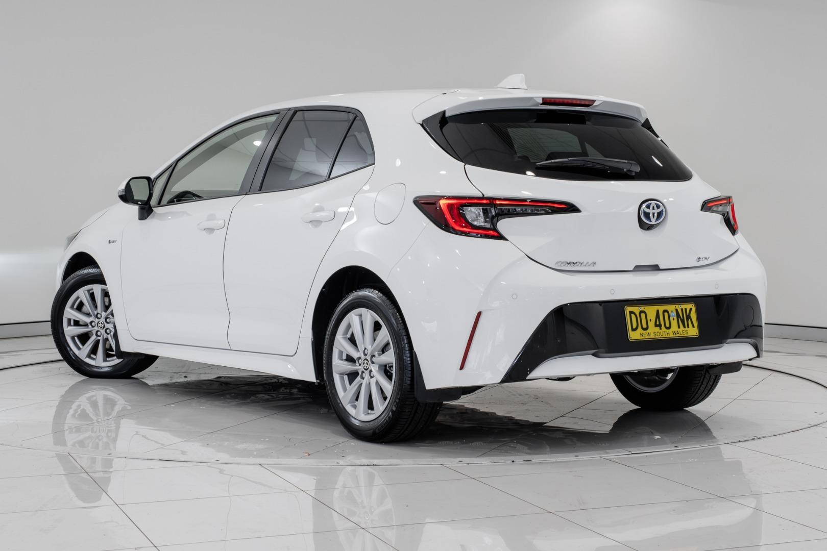 2025 Toyota Corolla SX in White