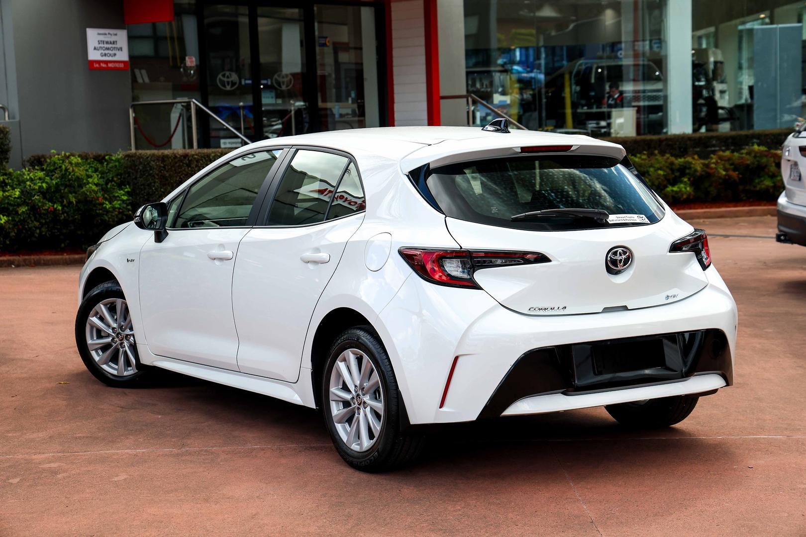 2025 Toyota Corolla Ascent Sport in White