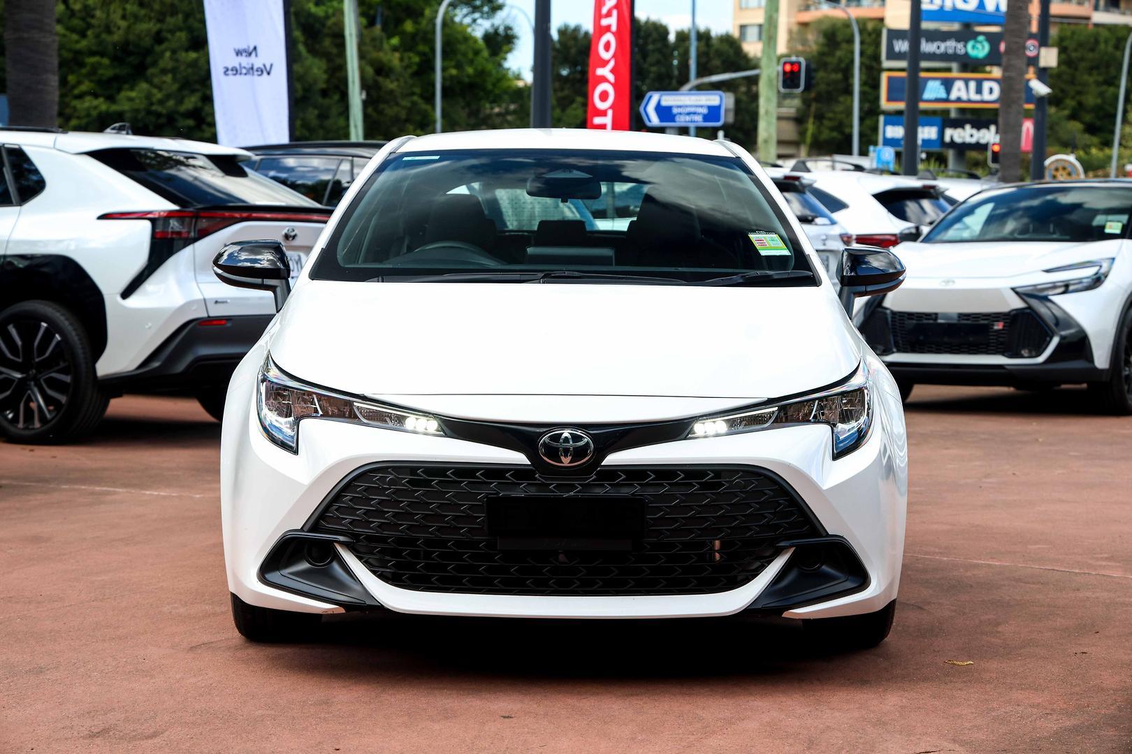 2025 Toyota Corolla Ascent Sport in White