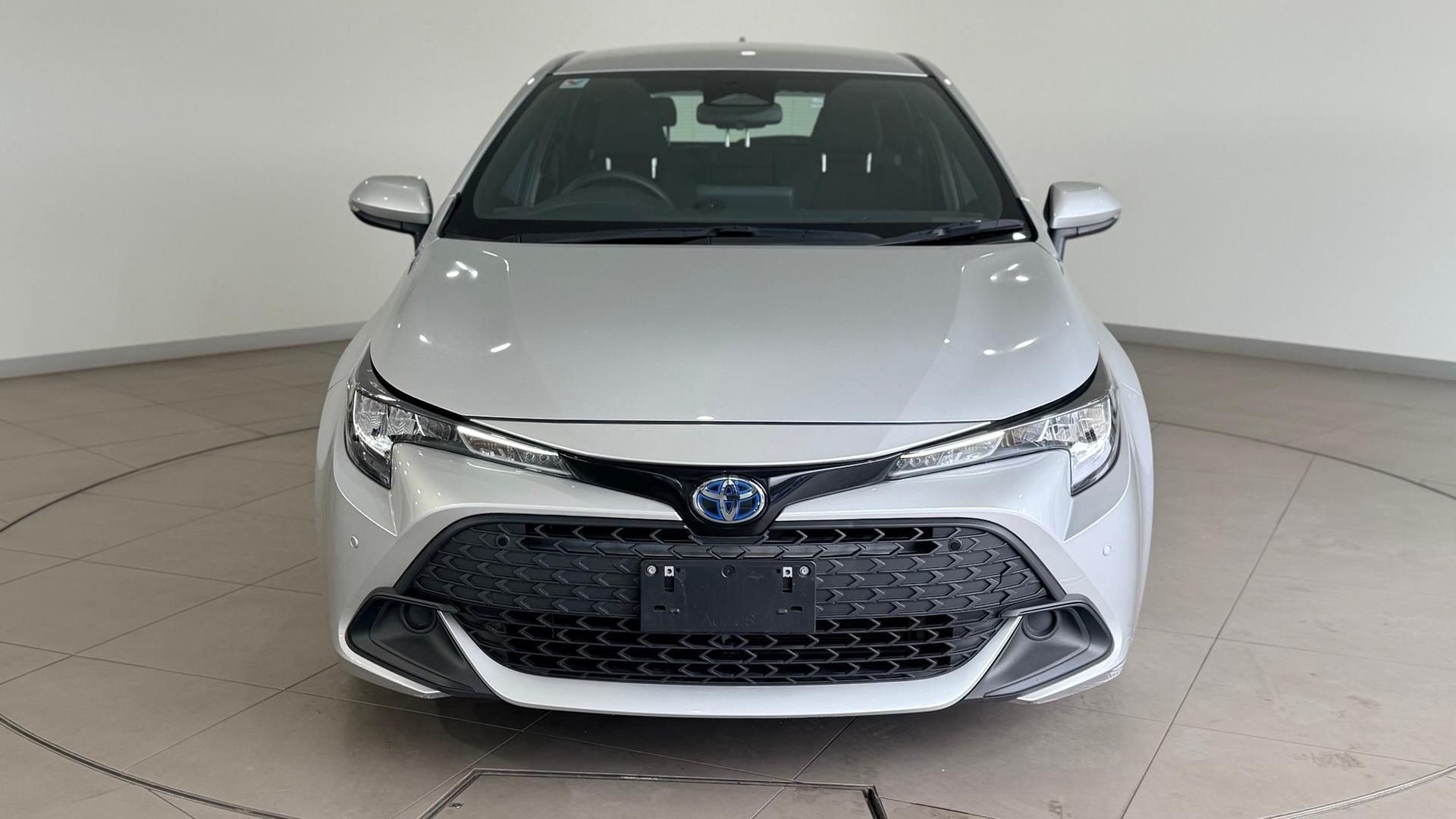2022 Toyota Corolla Ascent Sport in Silver