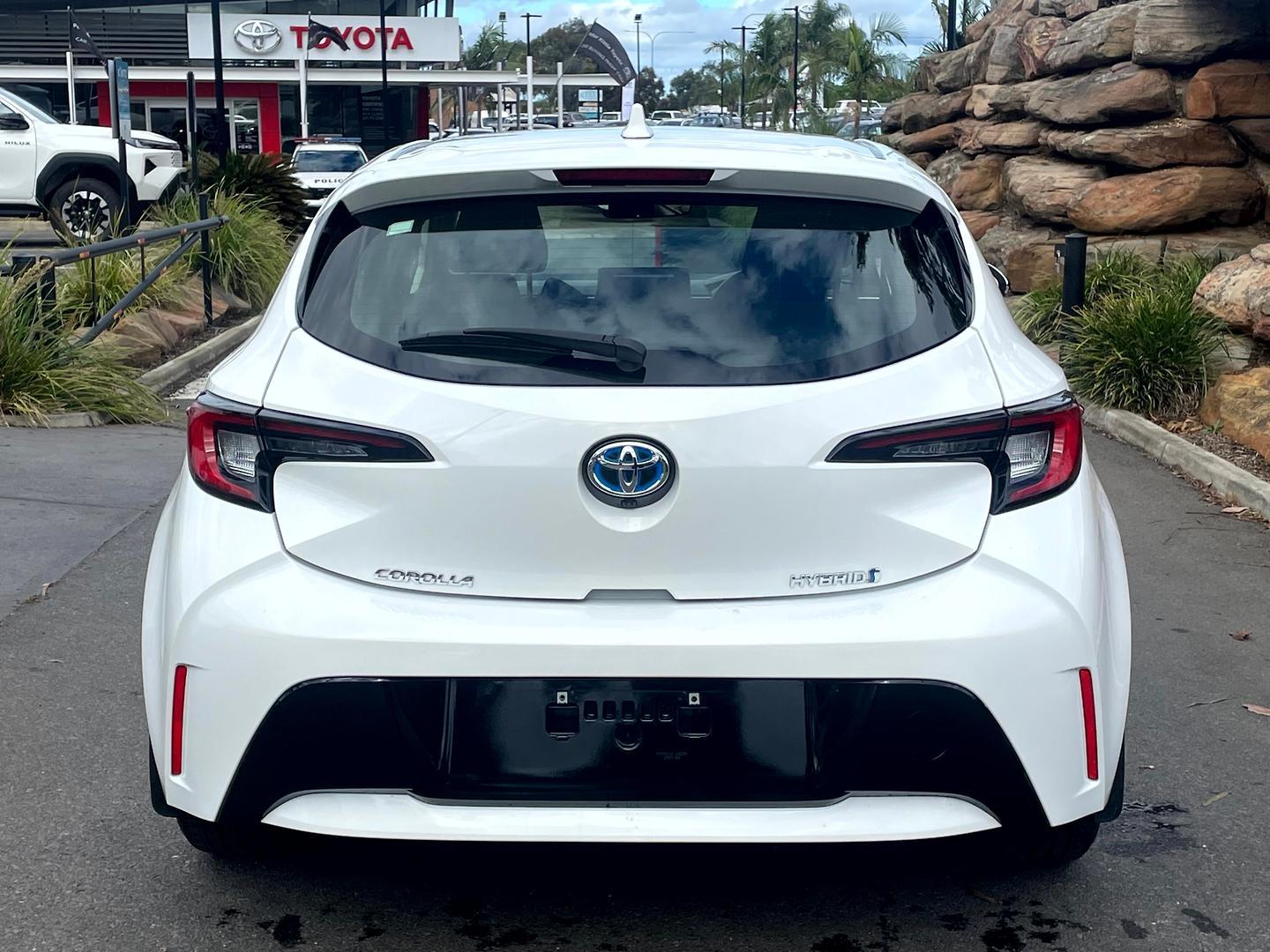 2023 Toyota Corolla Ascent Sport in White