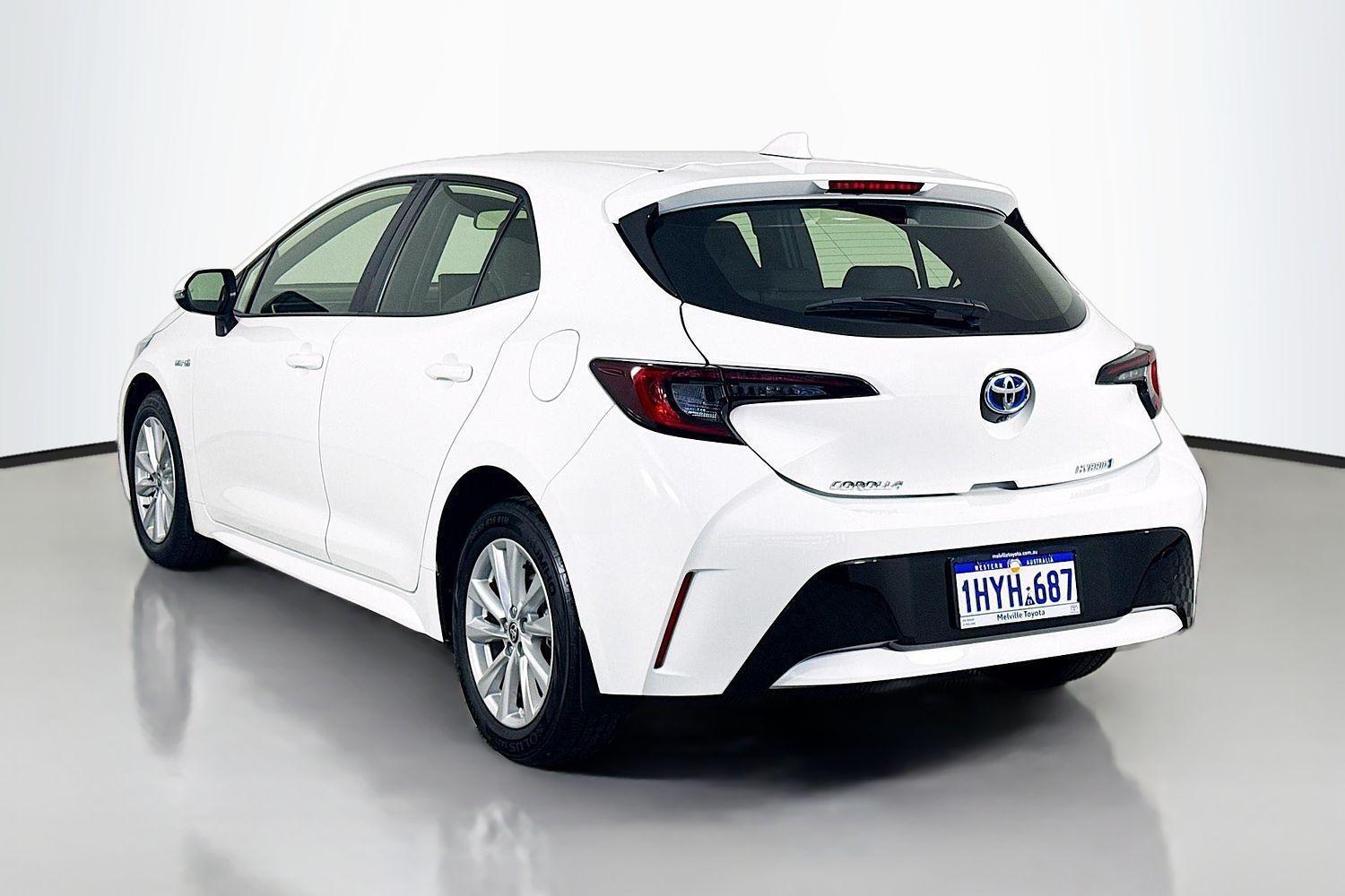 2023 Toyota Corolla Ascent Sport in White