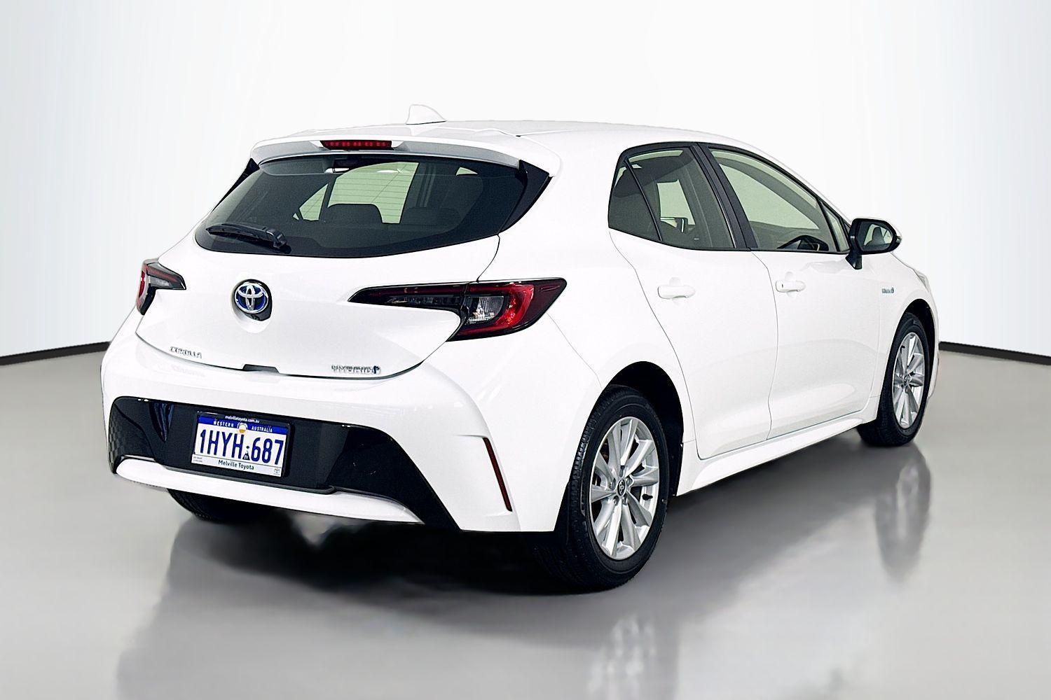 2023 Toyota Corolla Ascent Sport in White