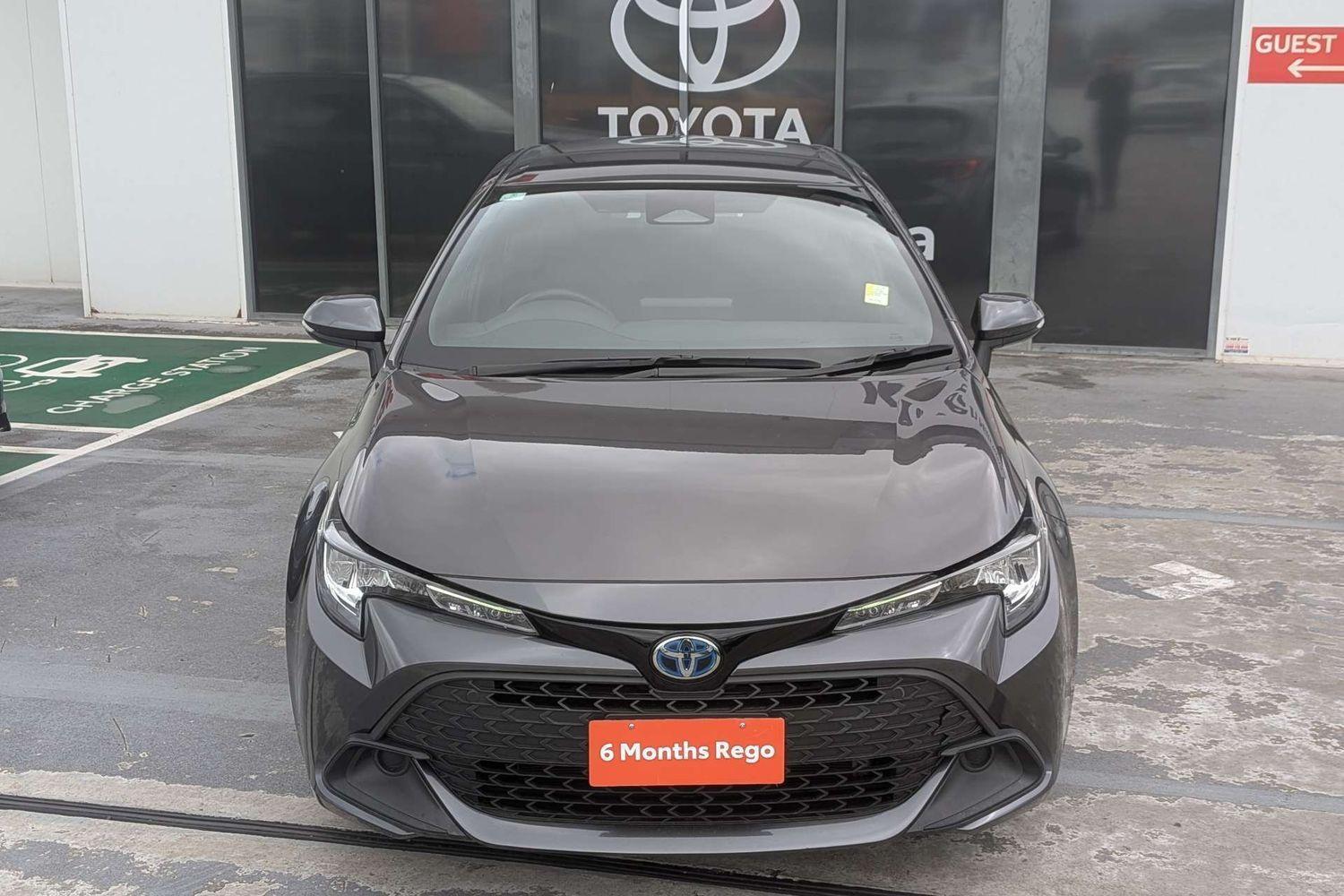 2023 Toyota Corolla Ascent Sport in Silver