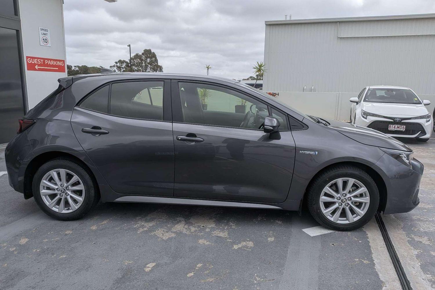 2023 Toyota Corolla Ascent Sport in Silver