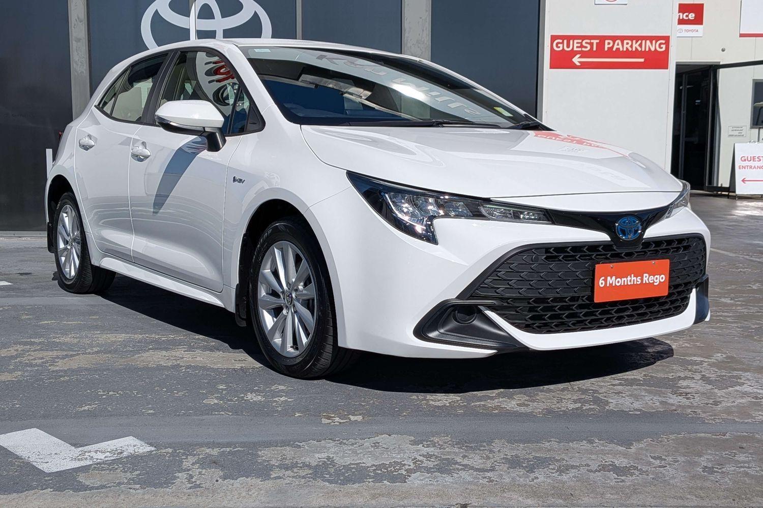 2024 Toyota Corolla Ascent Sport in White