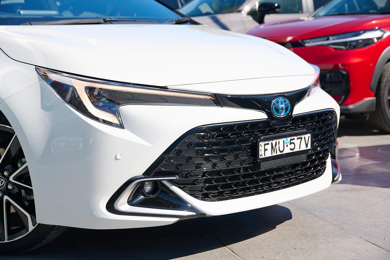 2024 Toyota Corolla ZR in Two Tone White