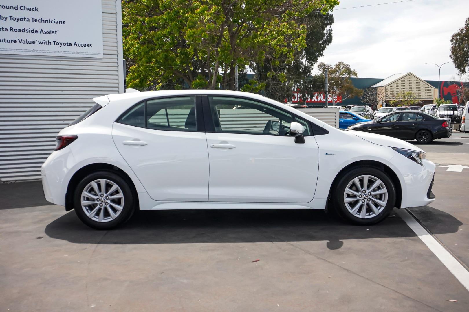 2025 Toyota Corolla Ascent Sport in White