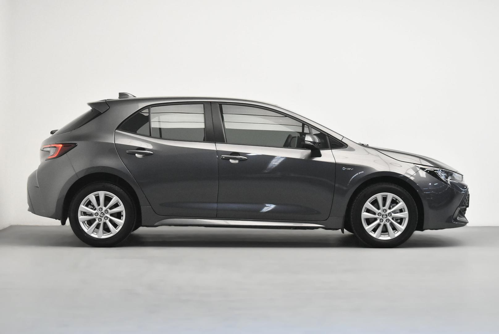 2025 Toyota Corolla Ascent Sport in Silver